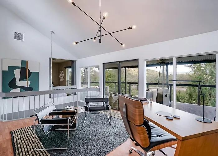 Mountain Luxury Escape! *