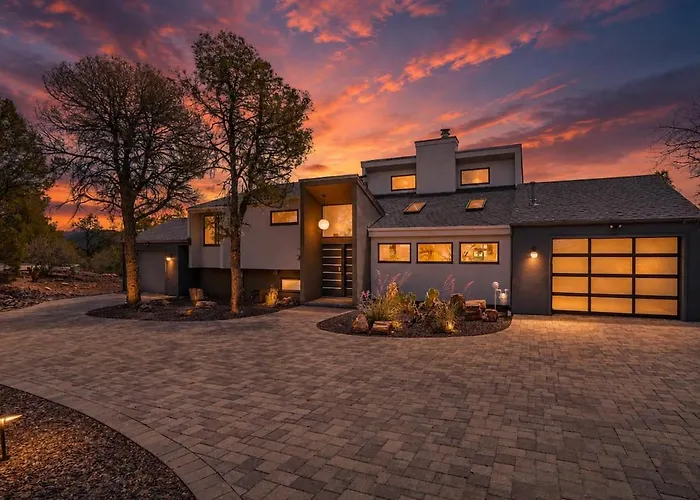 Mountain Luxury Escape!