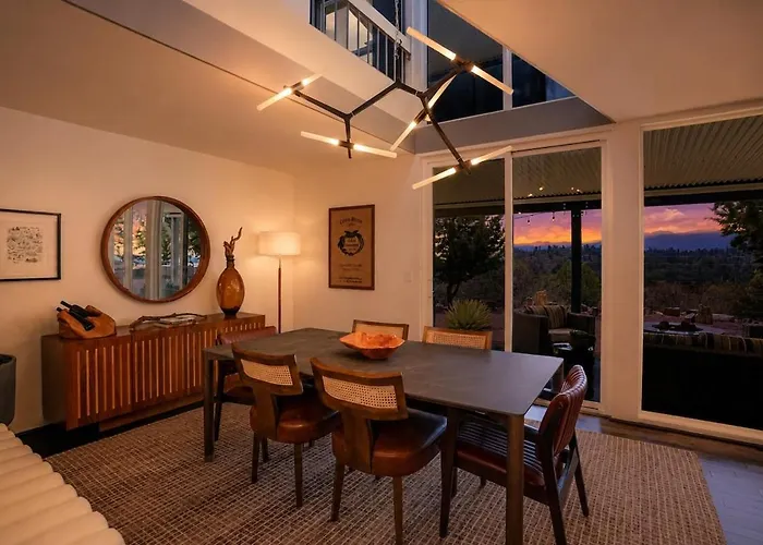 Mountain Luxury Escape! *